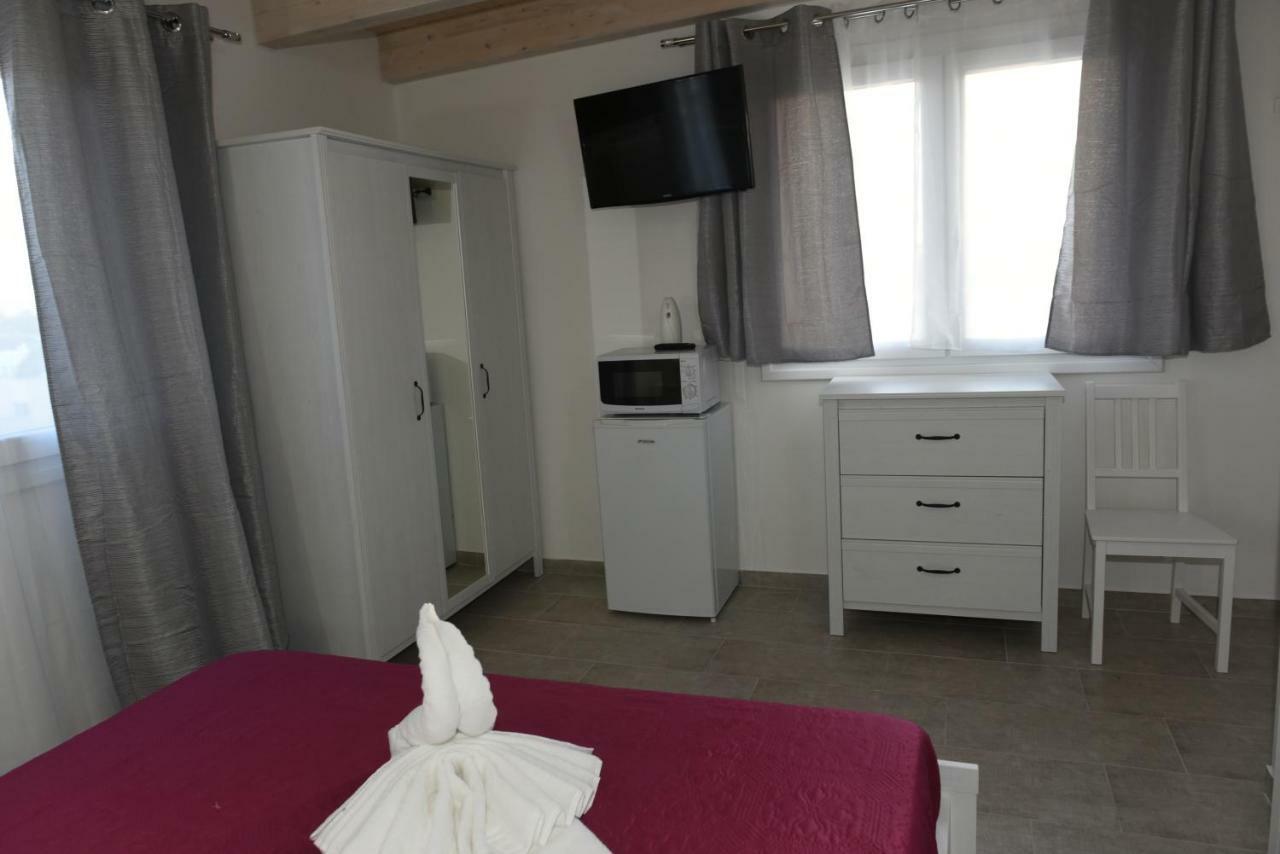 B&B Lady Jolanda Порто-Чезарео Экстерьер фото