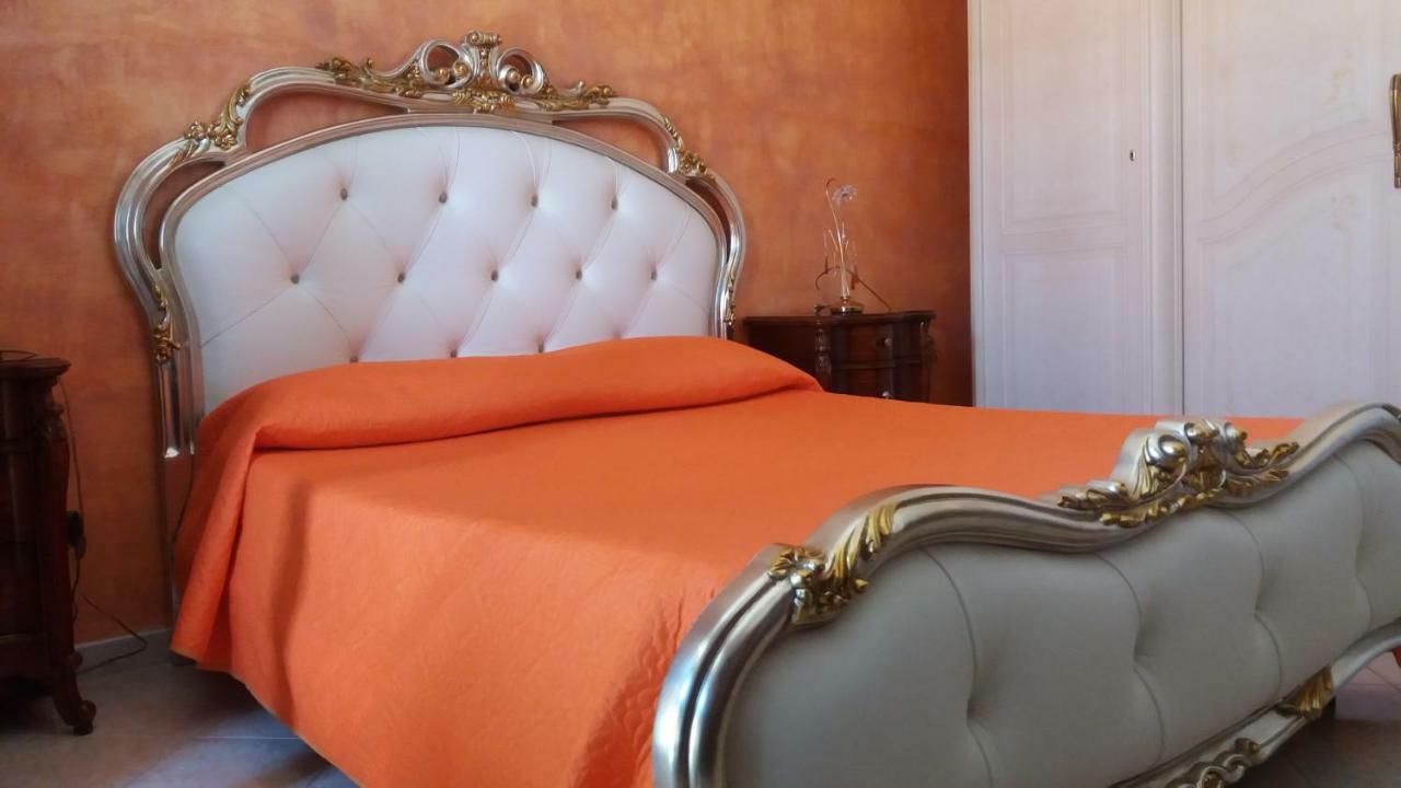 B&B Lady Jolanda Порто-Чезарео Экстерьер фото